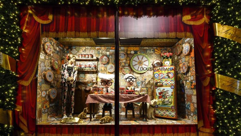 A Fairytale Holiday Season Dolce & Gabbana